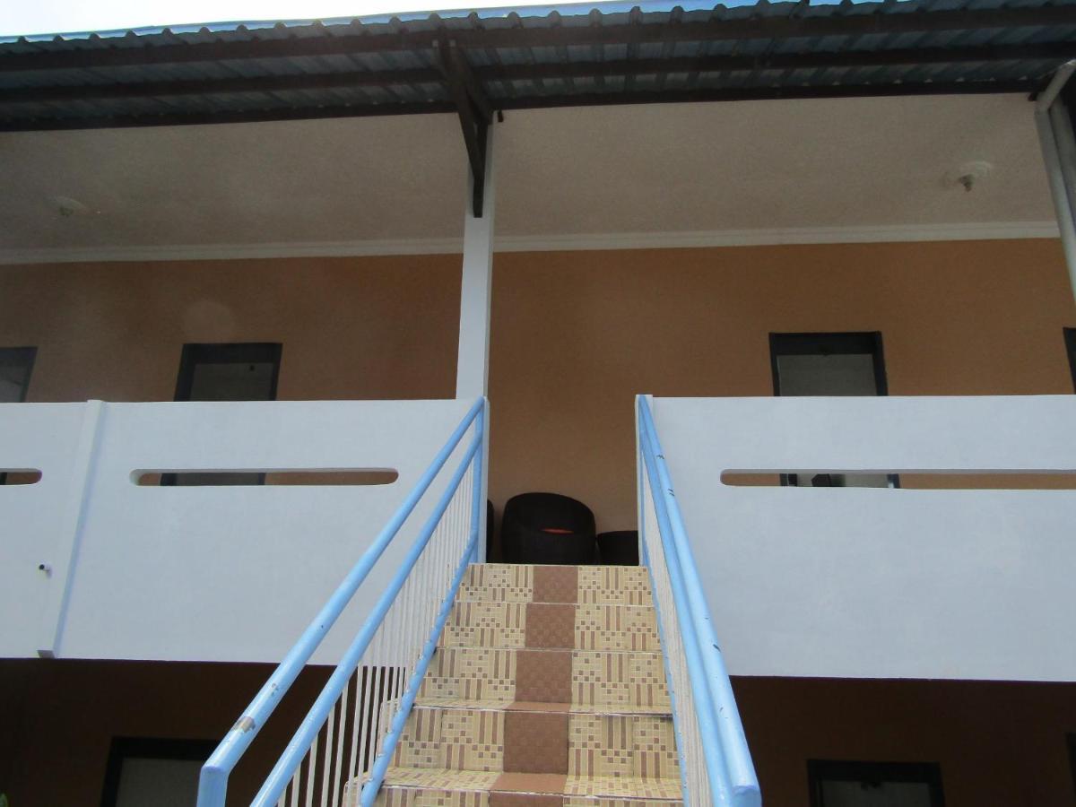 Hotel Pantes Sarangan Kültér fotó