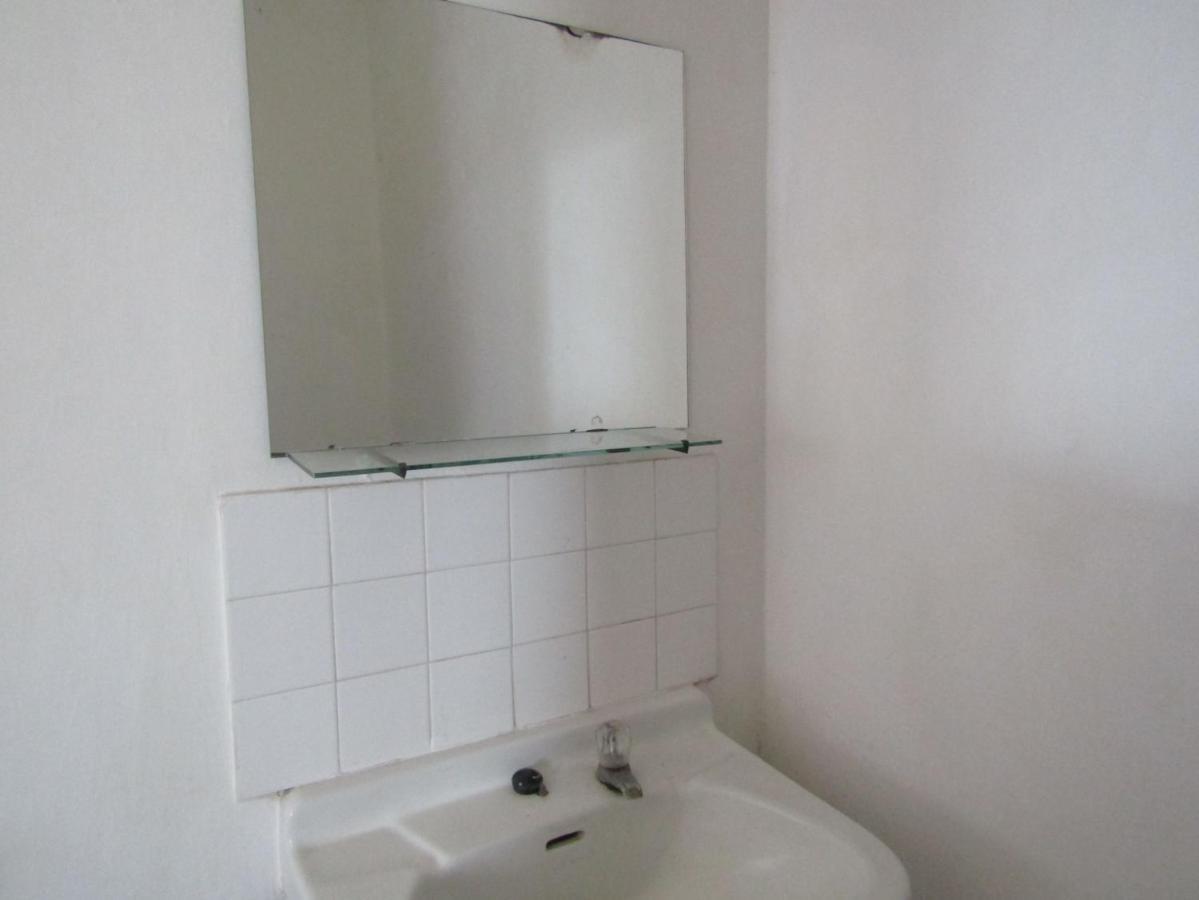 Hotel Pantes Sarangan Kültér fotó