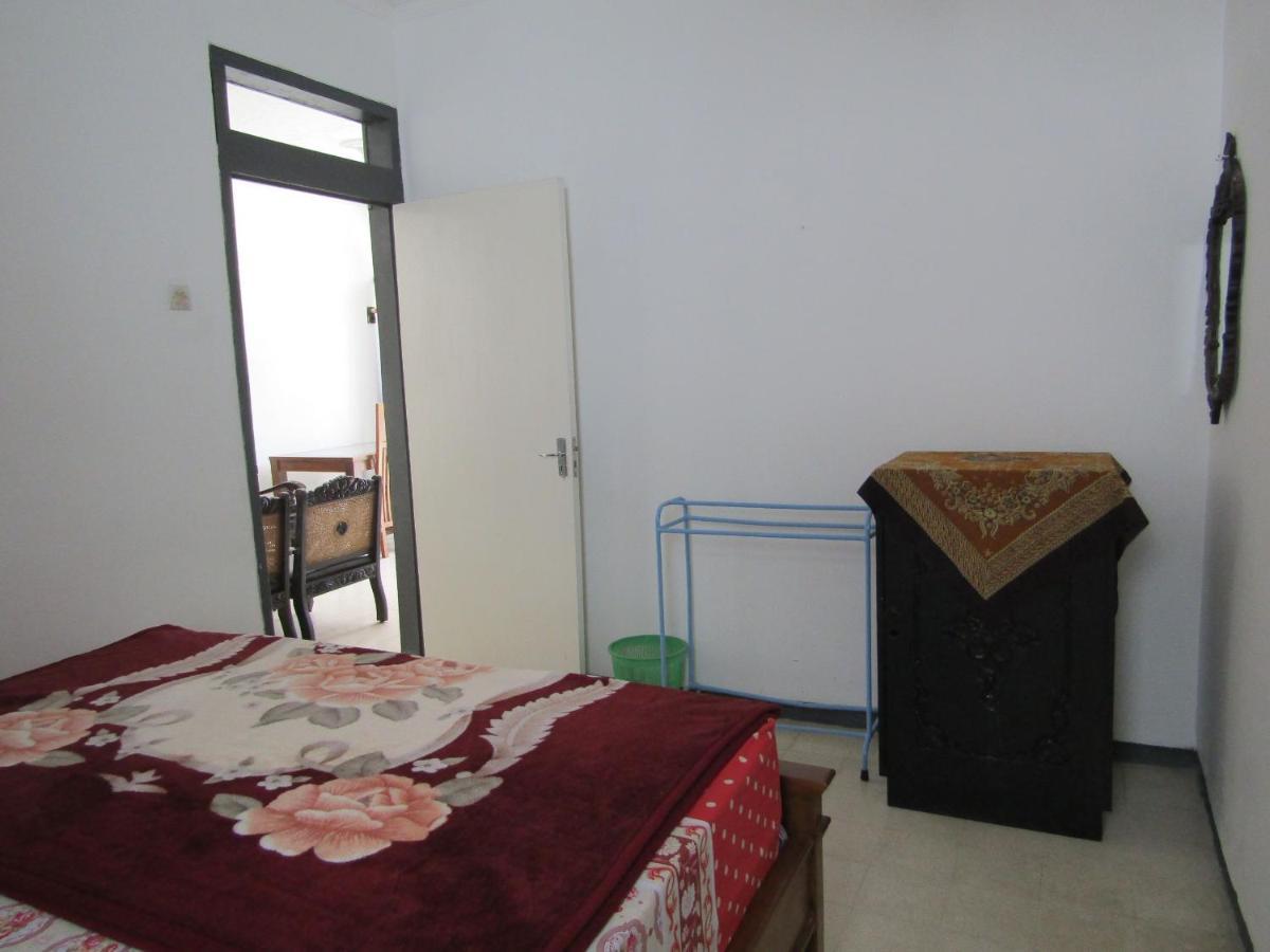 Hotel Pantes Sarangan Kültér fotó